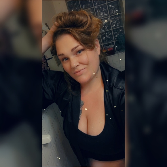 Meet your Posher, Krystal - Picture 7 of 14